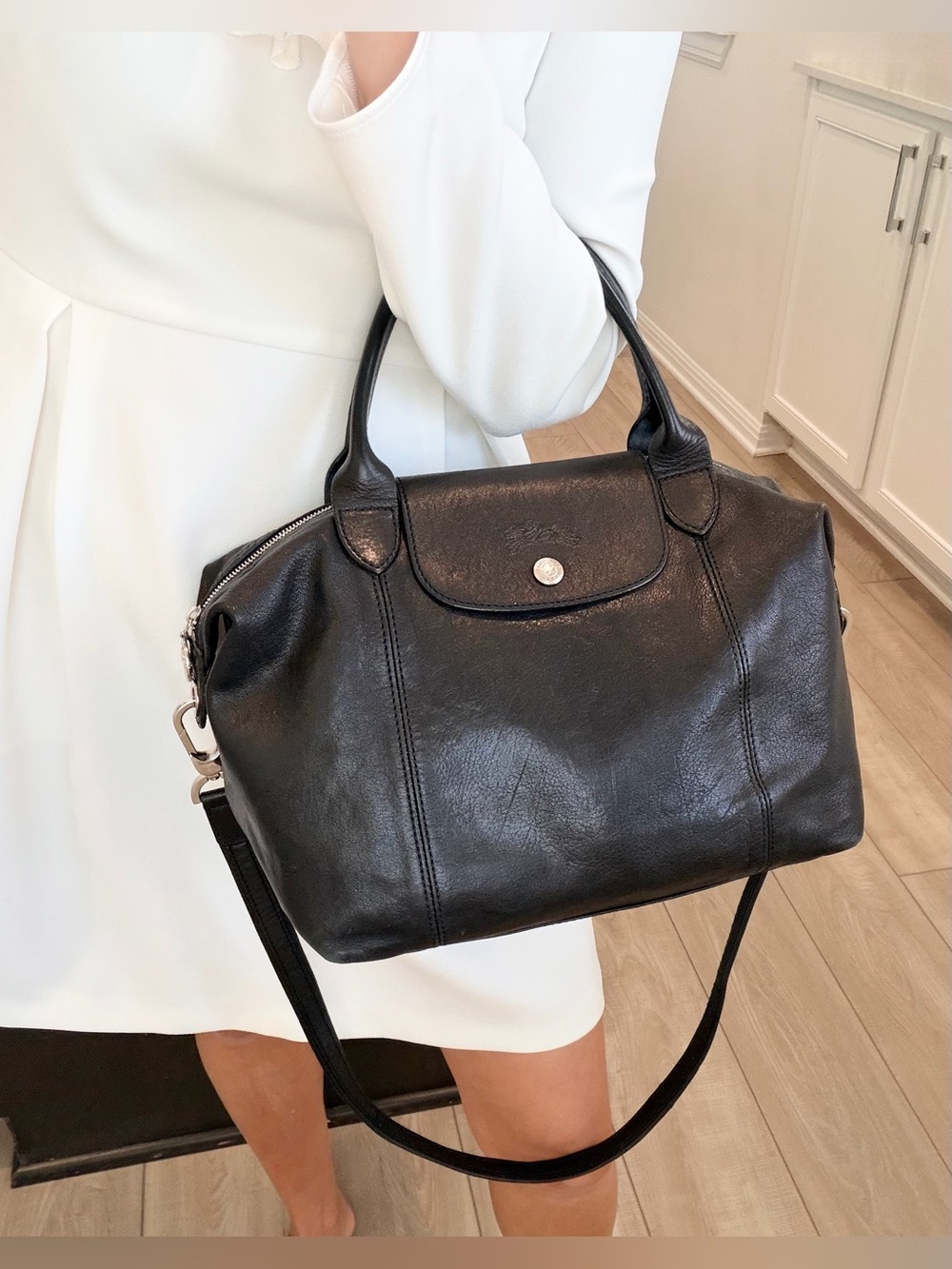 Longchamp Le Pliage Cuir Medium Black Leather Top Handle Crossbody Bag